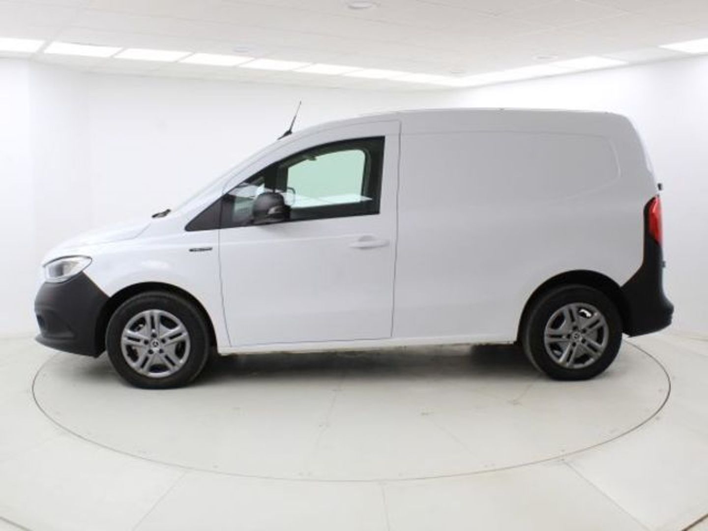 Mercedes-Benz eCitan Electrico Pro Largo 90 kW (122 CV)