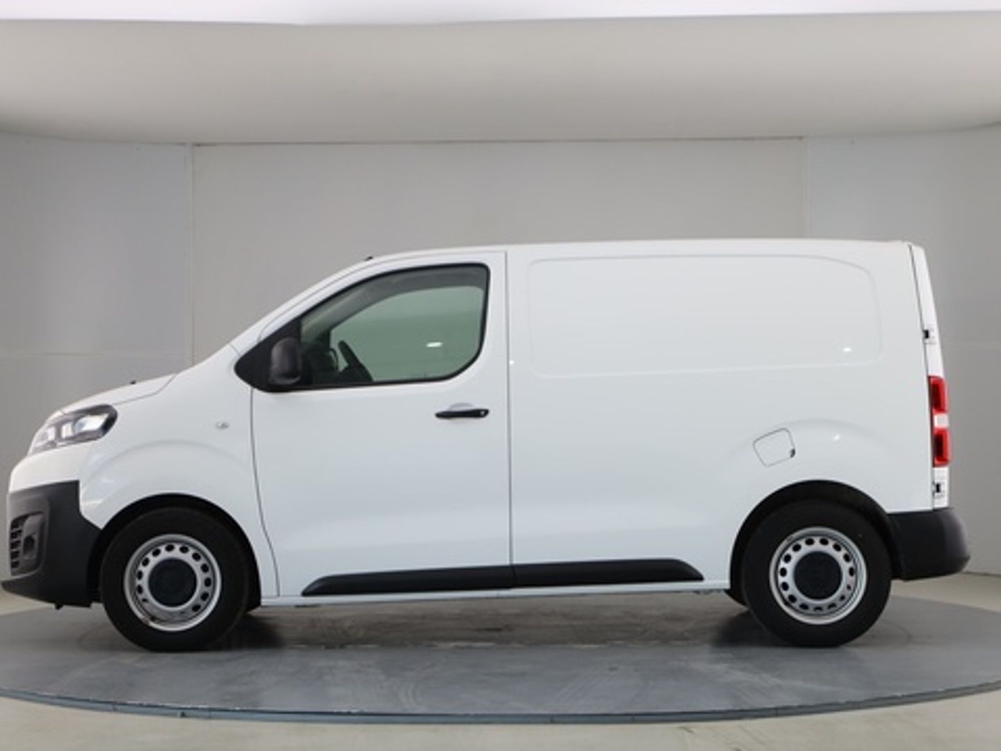 Citroen Jumpy Furgon BlueHDi 100 S&S Talla XS Control 75 kW (102 CV)