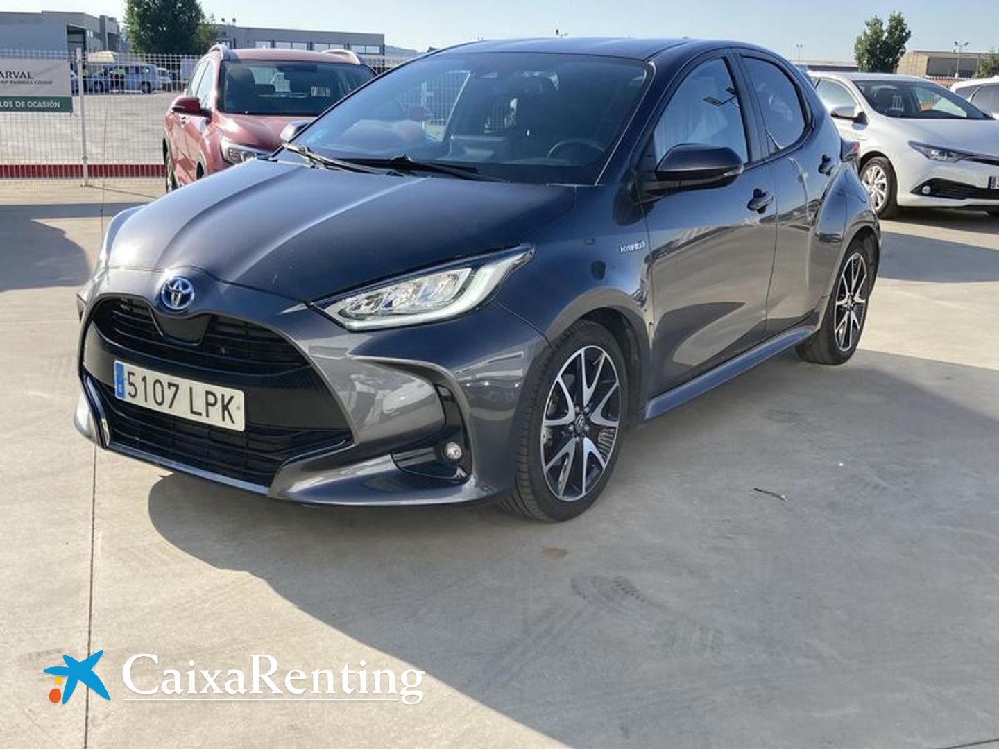 Toyota Yaris 120H Style 85 kW (116 CV) Gris Compact
