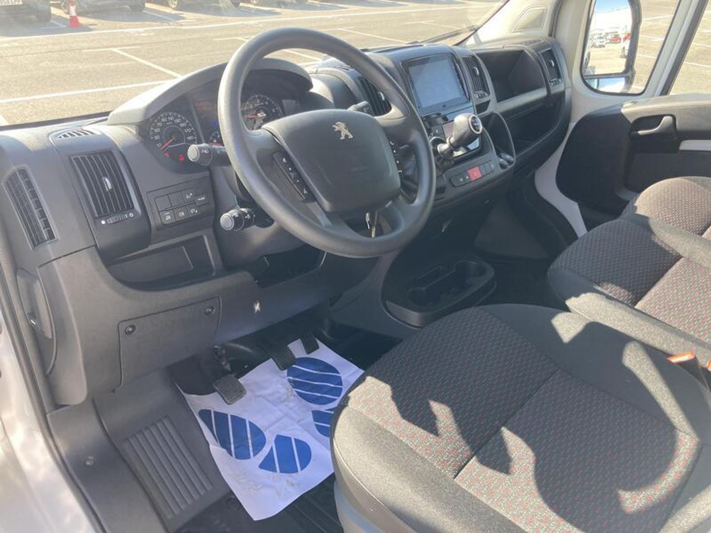 Peugeot Boxer Furgon BlueHDi 120 333 L2H2 88 kW (120 CV)