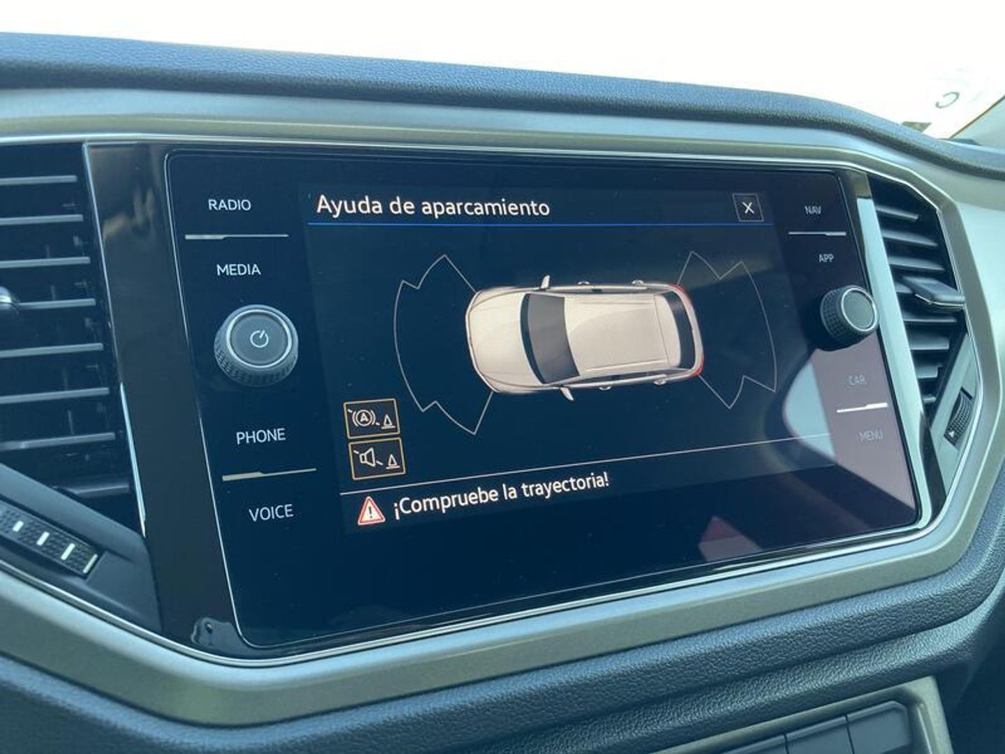 Volkswagen T-Roc Advance 1.0 TSI 81 kW (110 CV)