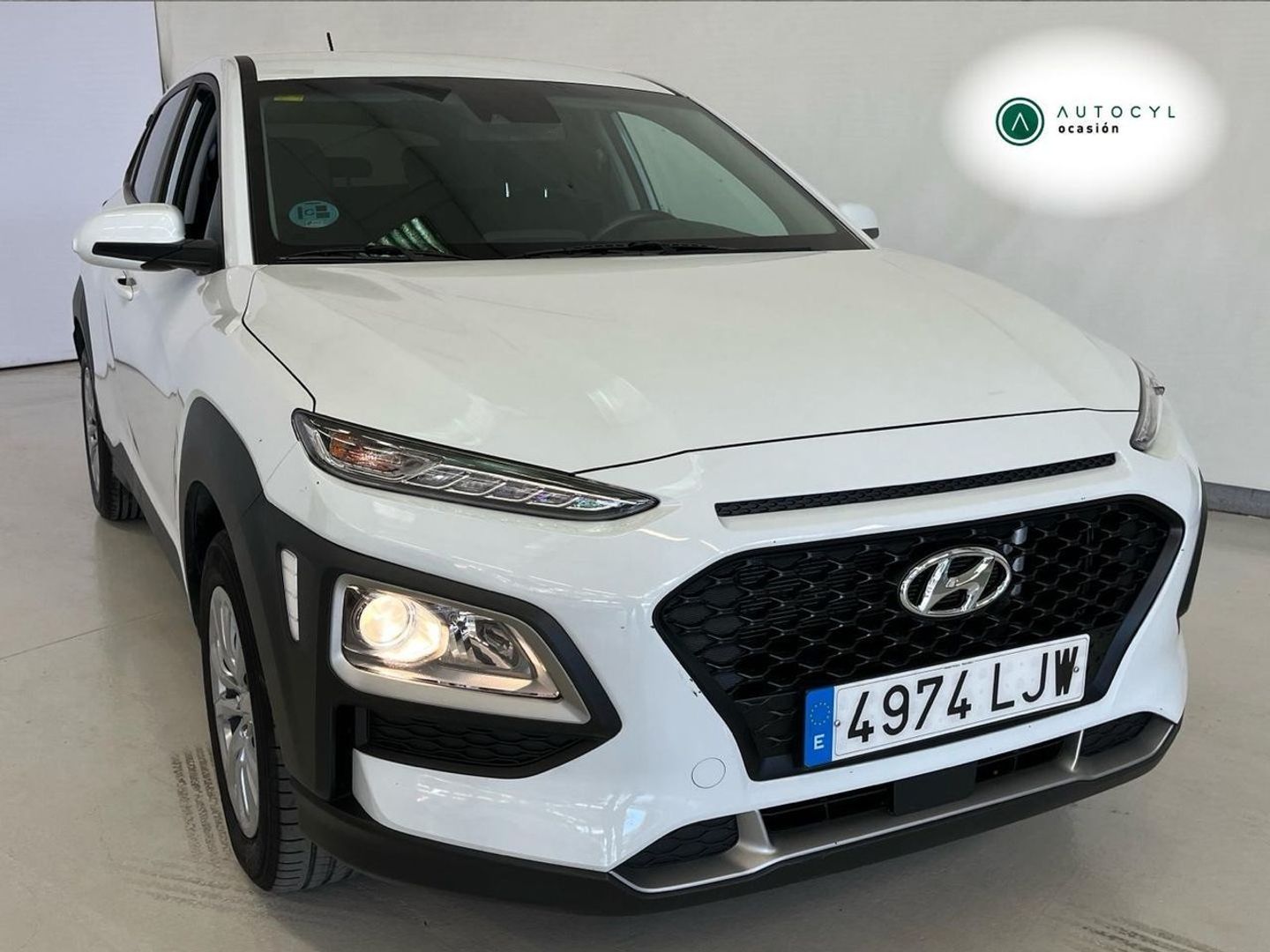 Hyundai Kona 1.0 TGDi Essence 4x2 88 kW (120 CV) Blanco All Terrain / Pick-up