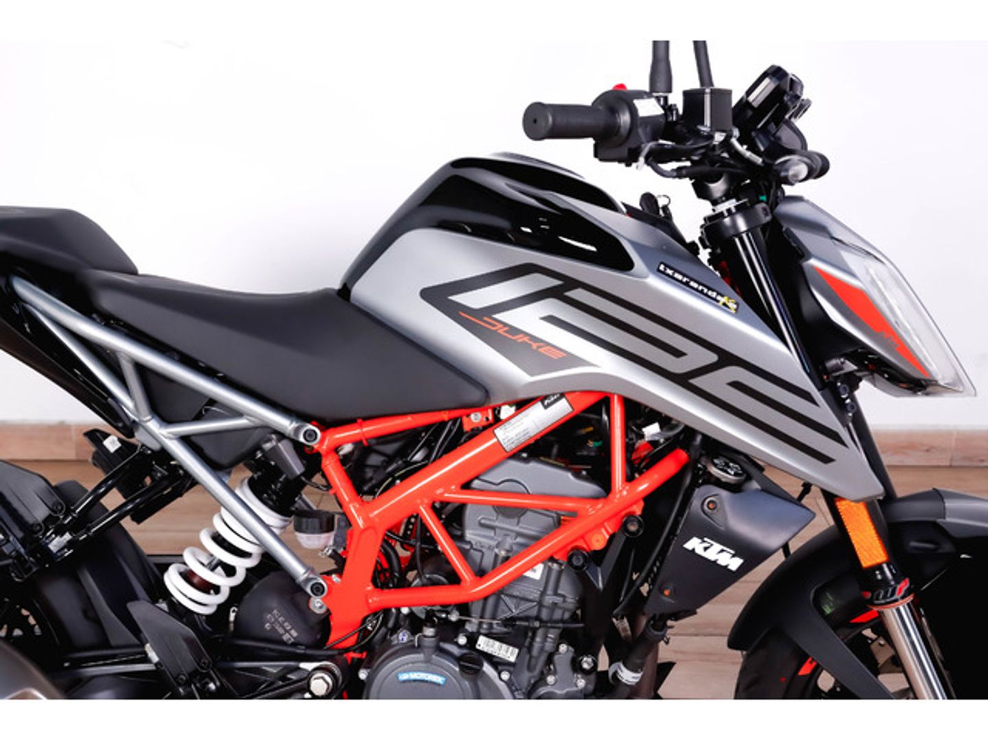 KTM Duke 125