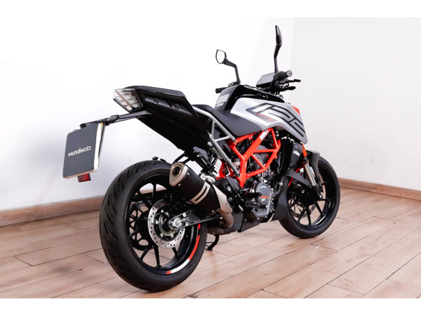 KTM Duke 125