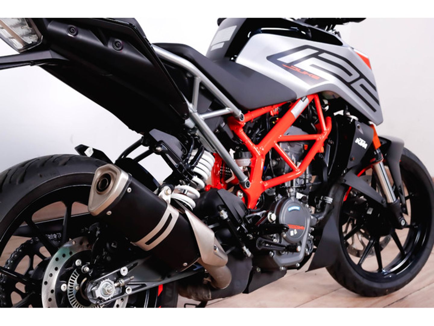 KTM Duke 125
