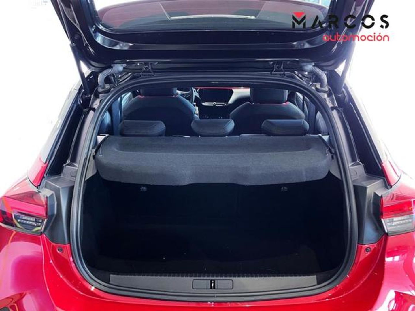 Opel Corsa 1.2T XHL GS 74 kW (100 CV)