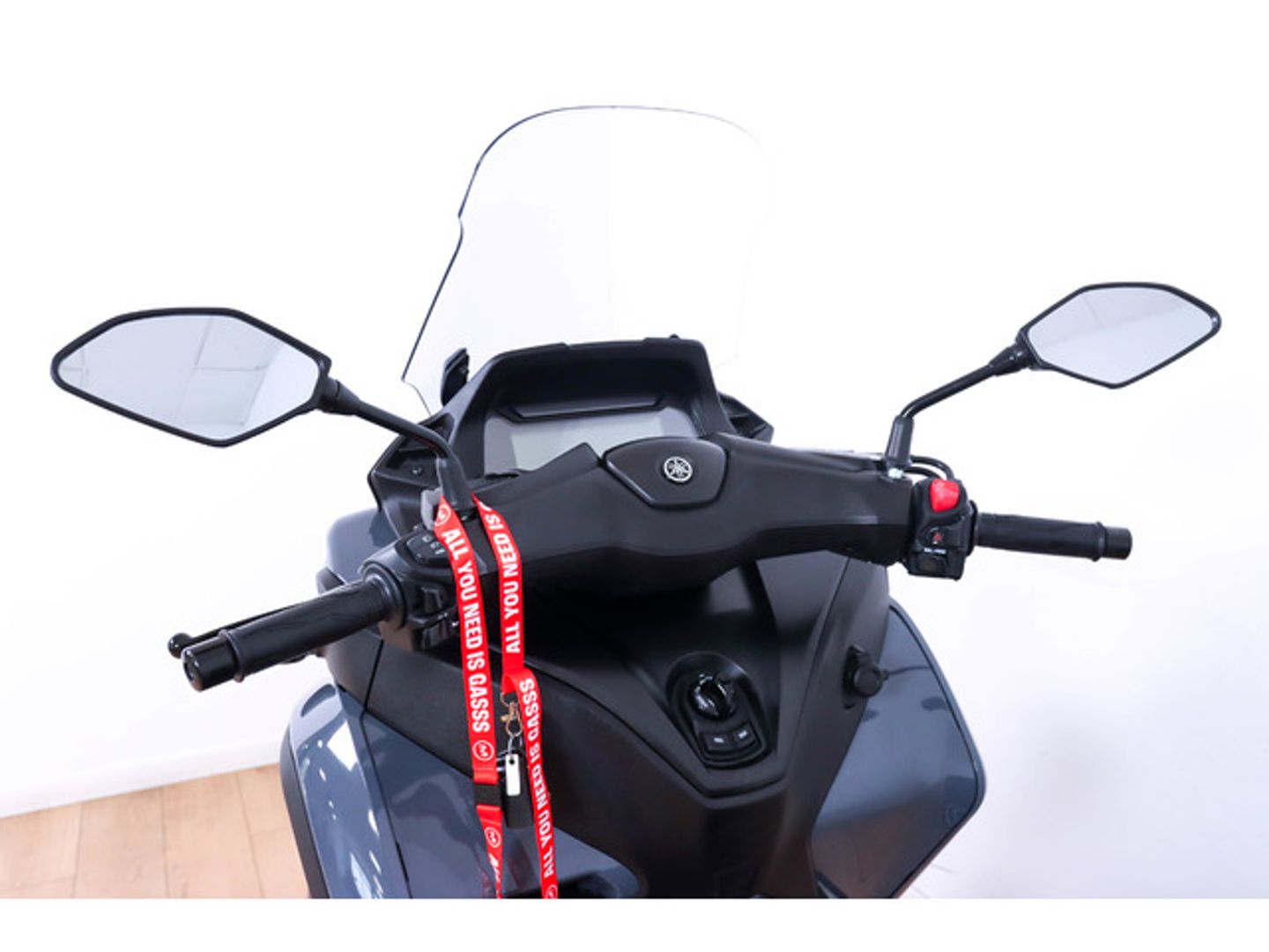 YAMAHA Tricity 300