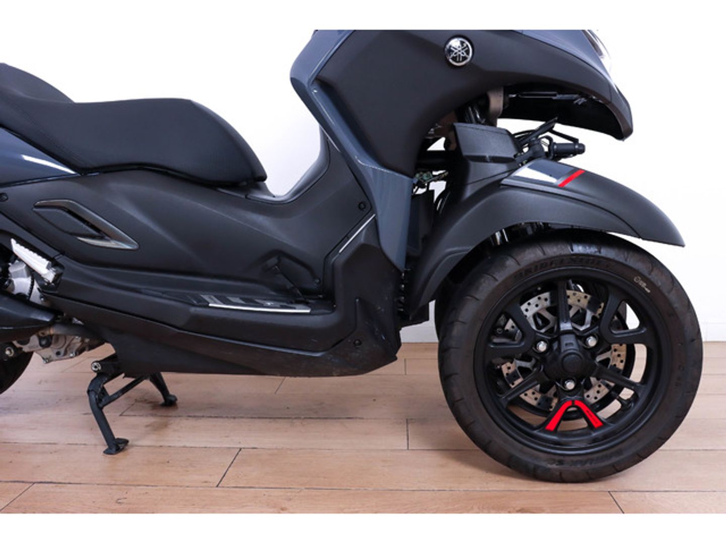 YAMAHA Tricity 300