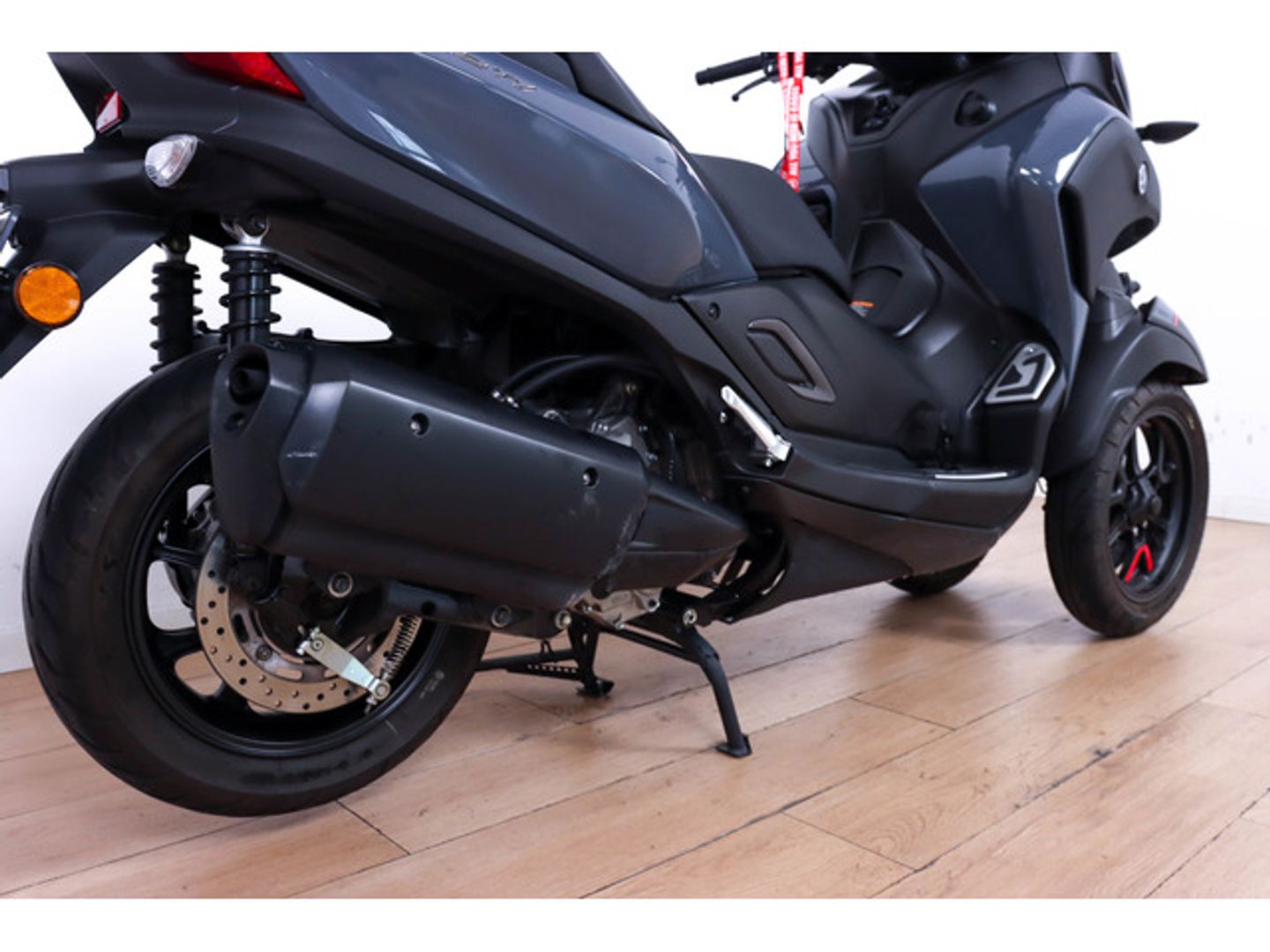 YAMAHA Tricity 300