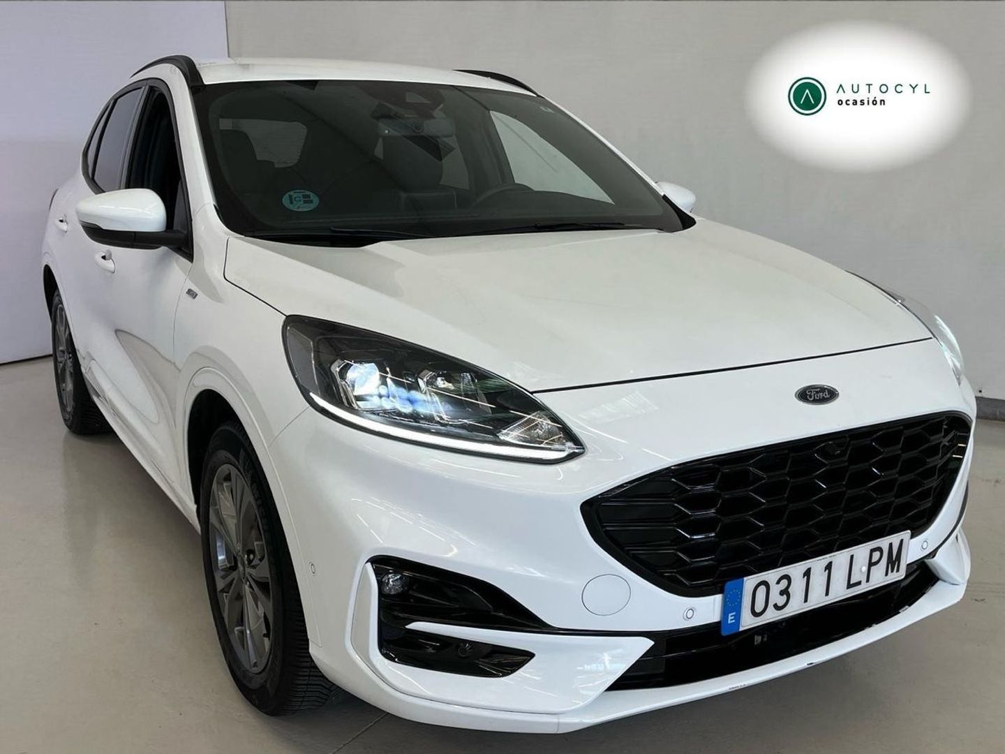 Ford Kuga 1.5 EcoBoost S&S ST-Line 4x2 110 kW (150 CV) Blanco SUV