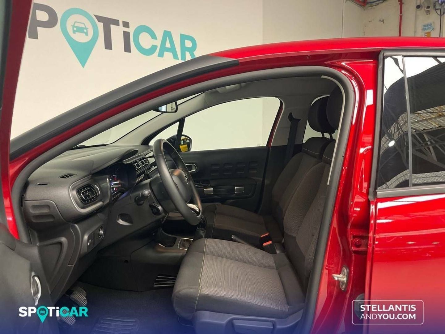 Citroen C3 PureTech 82 Shine 61 kW (83 CV)