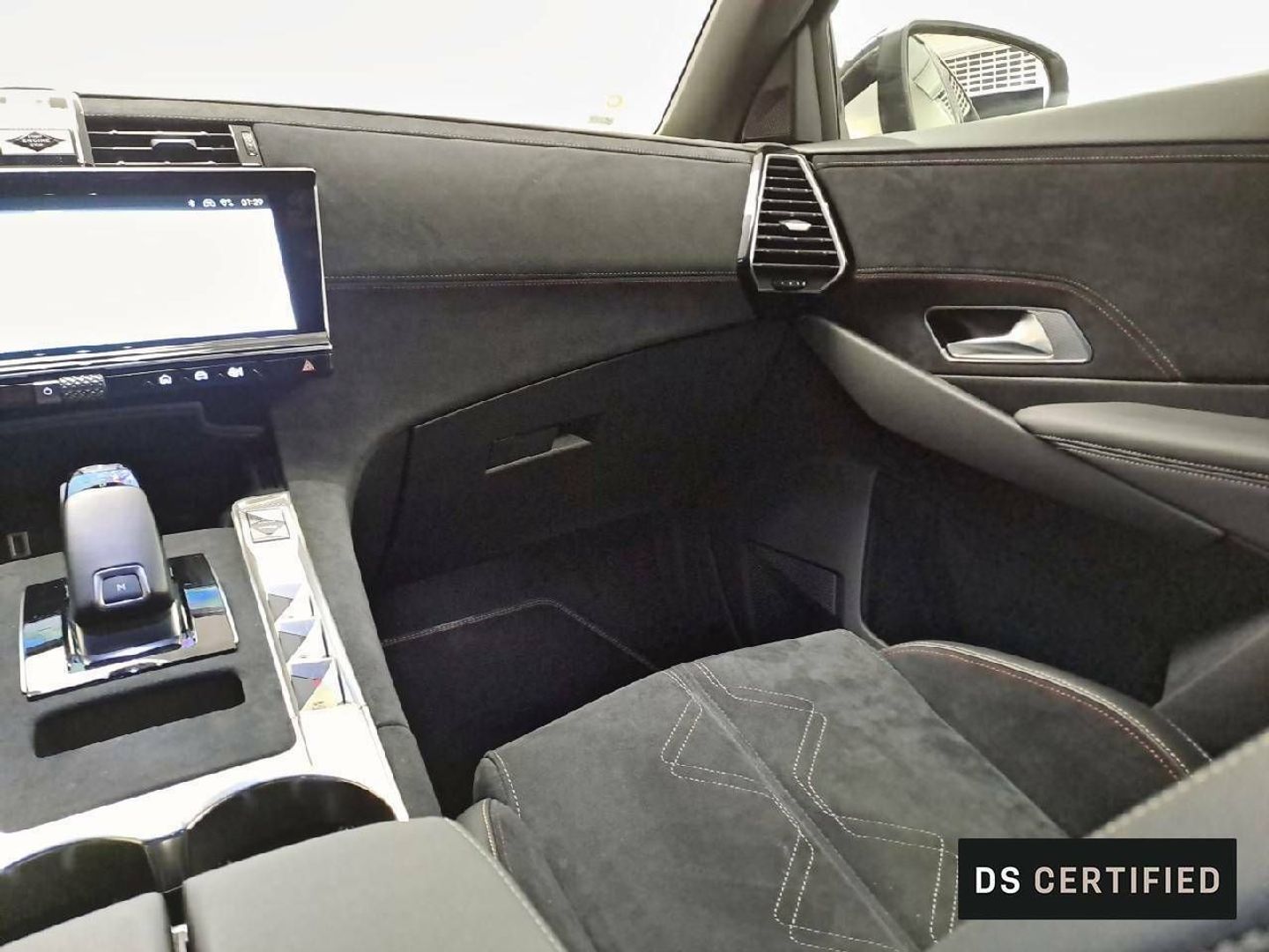 DS DS7 Crossback BlueHDi 130 Performance Line Auto 96 kW (130 CV)
