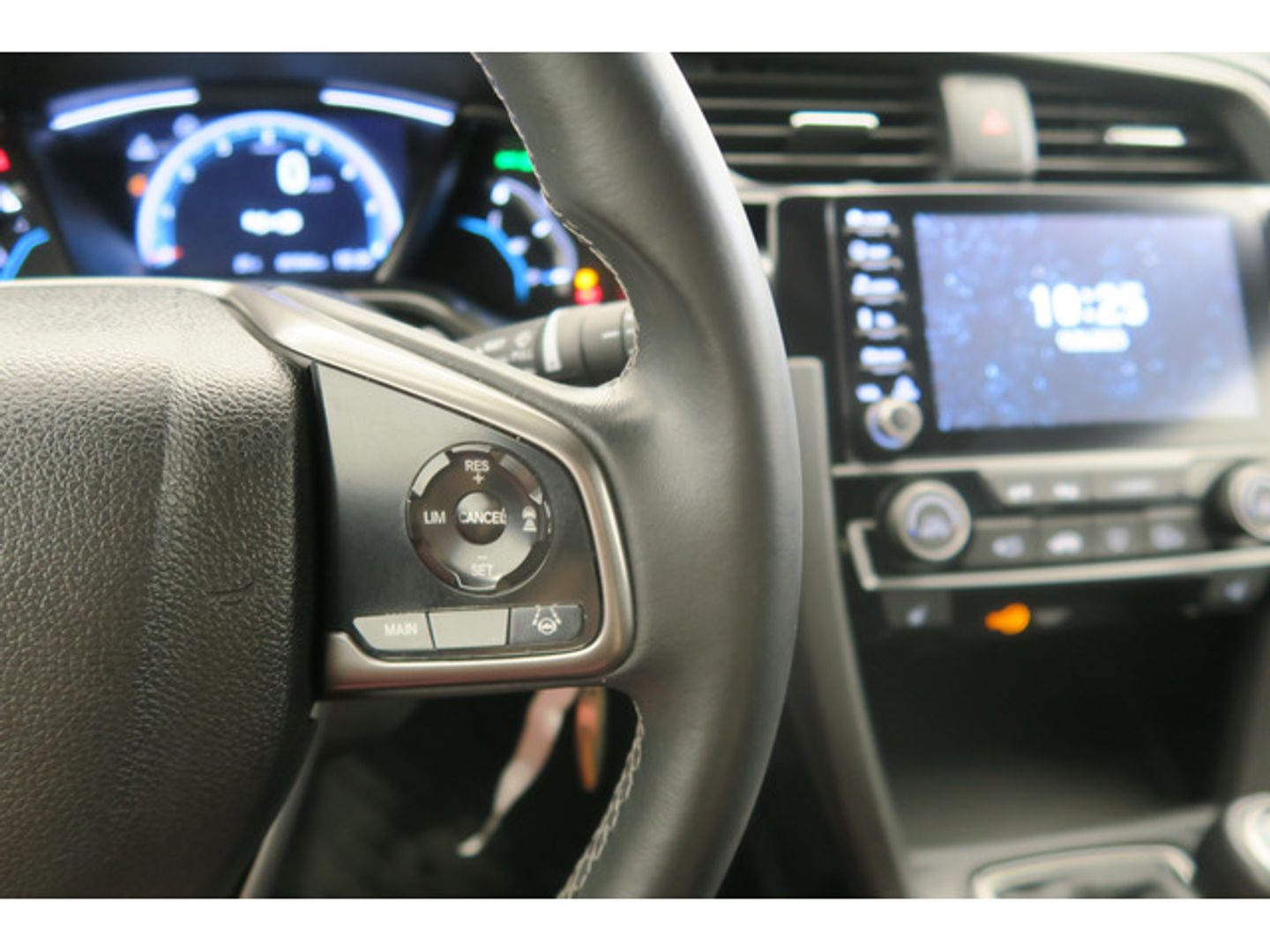 Honda Civic 1.0 I-VTEC TURBO Elegance Navi 93 kW (126 CV)