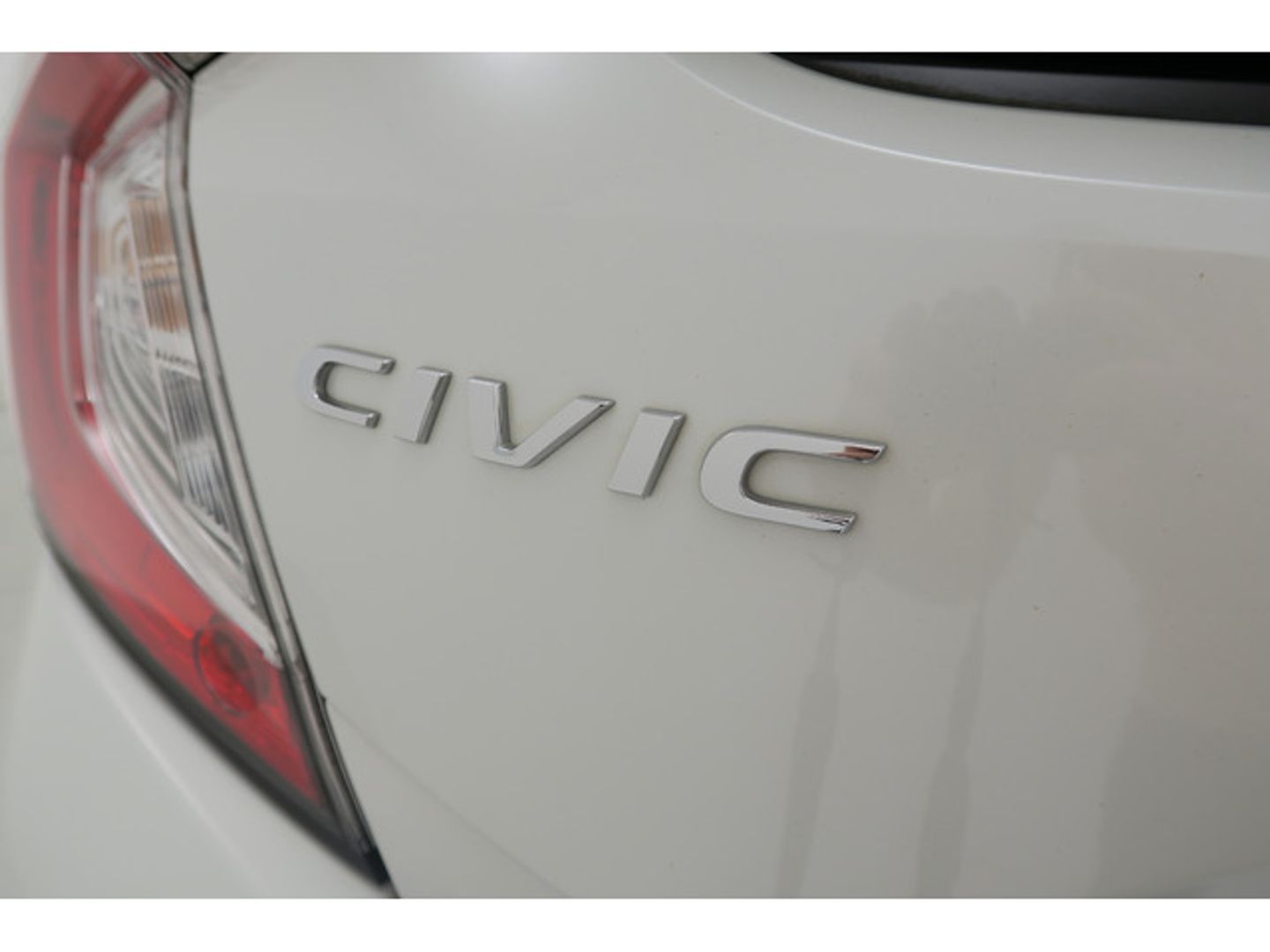 Honda Civic 1.0 I-VTEC TURBO Elegance Navi 93 kW (126 CV)