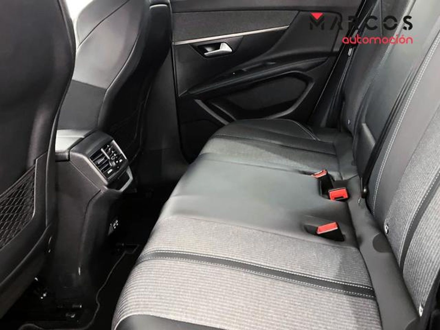 Peugeot 3008 PureTech 130 S&S Allure Pack EAT8 96 kW (130 CV)