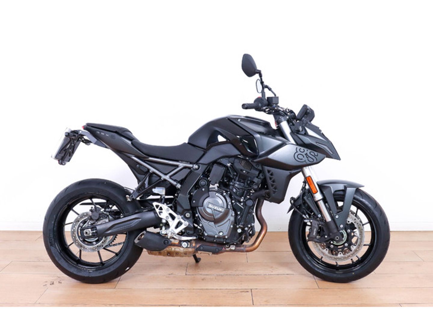 Suzuki GSX-8S Negro Motorcycle