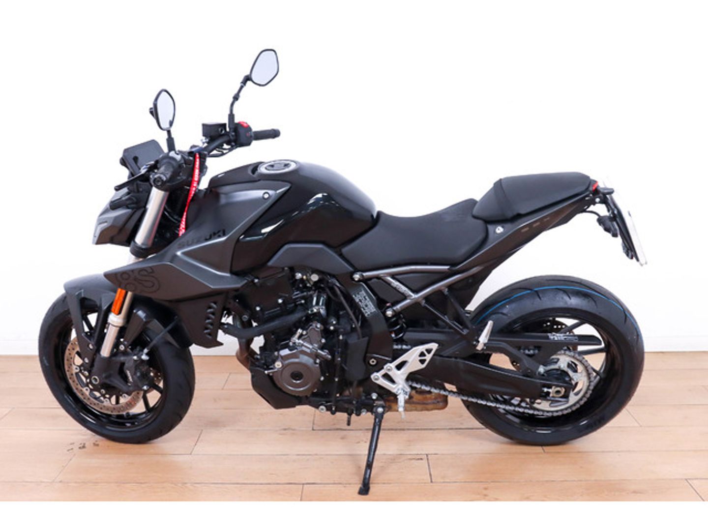 Suzuki GSX-8S