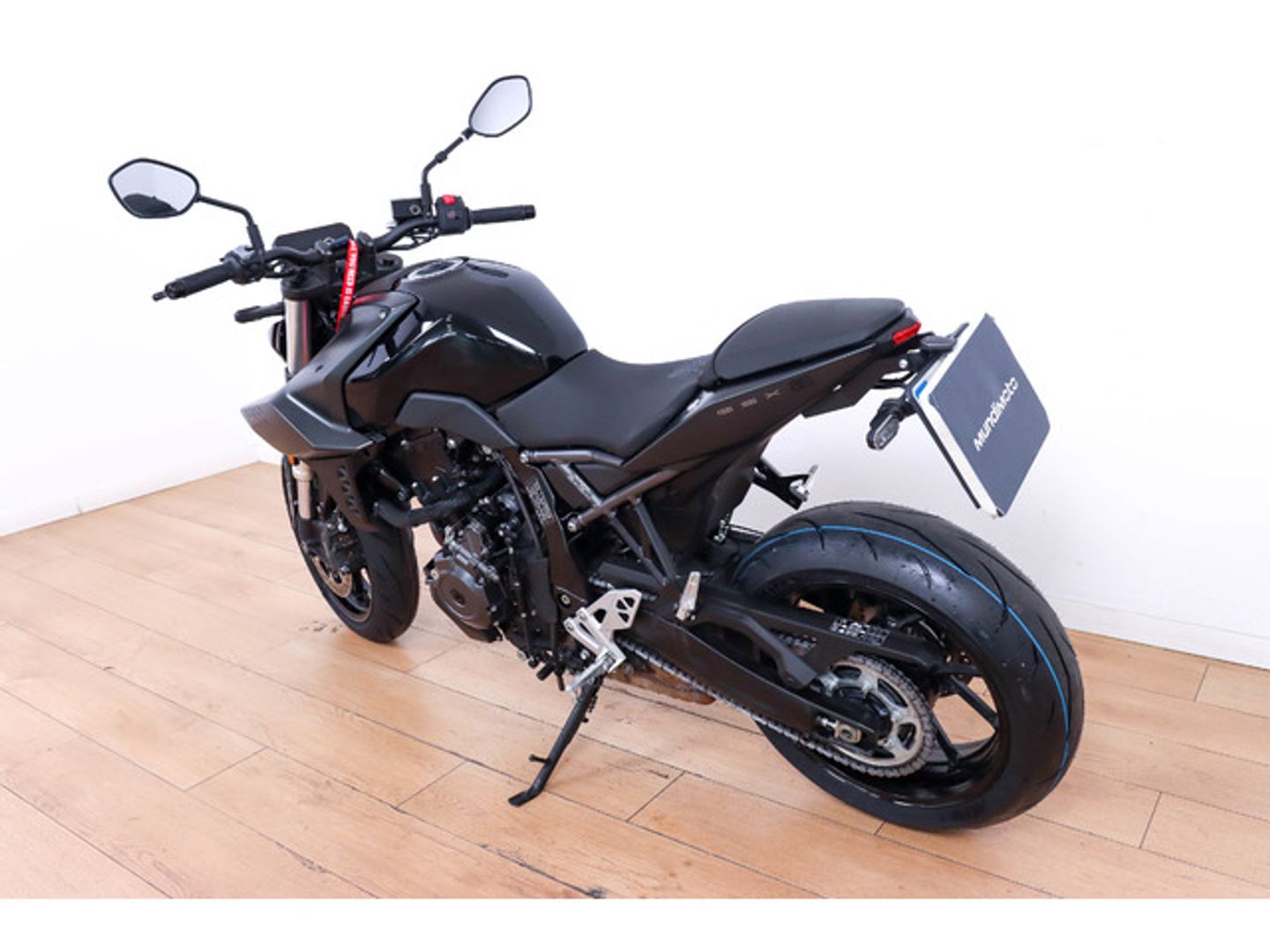 Suzuki GSX-8S