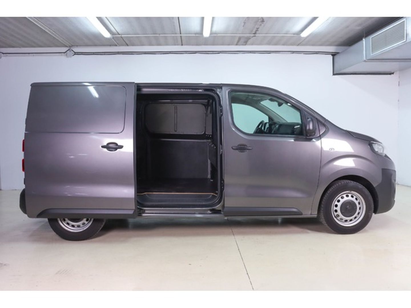 Peugeot Expert Furgon BlueHDi 100 Premium Standard 75 kW (102 CV)