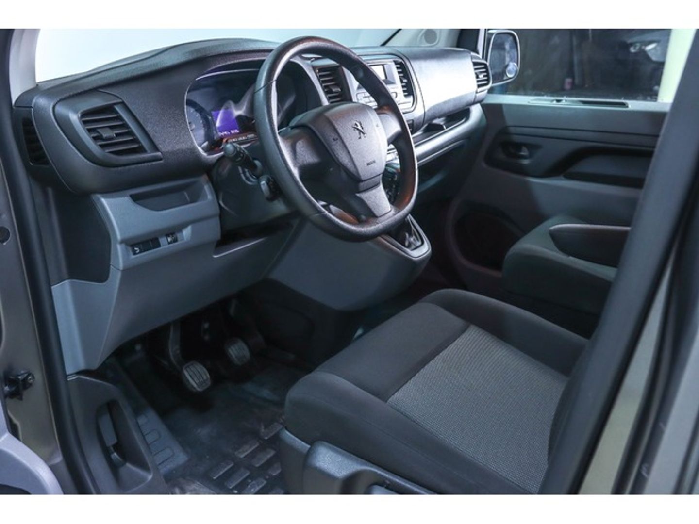 Peugeot Expert Furgon BlueHDi 100 Premium Standard 75 kW (102 CV)