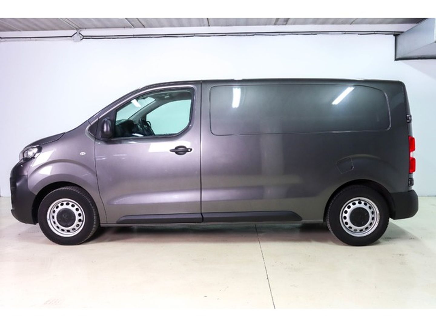 Peugeot Expert Furgon BlueHDi 100 Premium Standard 75 kW (102 CV)