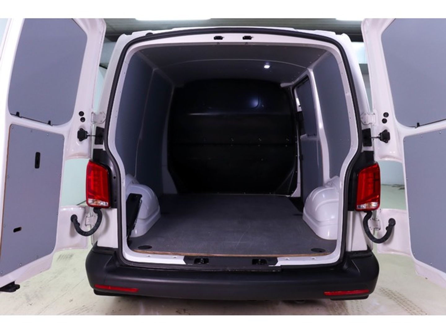 Volkswagen Transporter Furgon Batalla Corta TN 2.0 TDI 81 kW (110 CV)