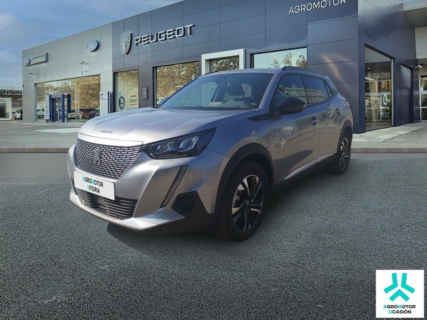 Peugeot e-2008 Eléctrico Allure 100 kW (136 CV)