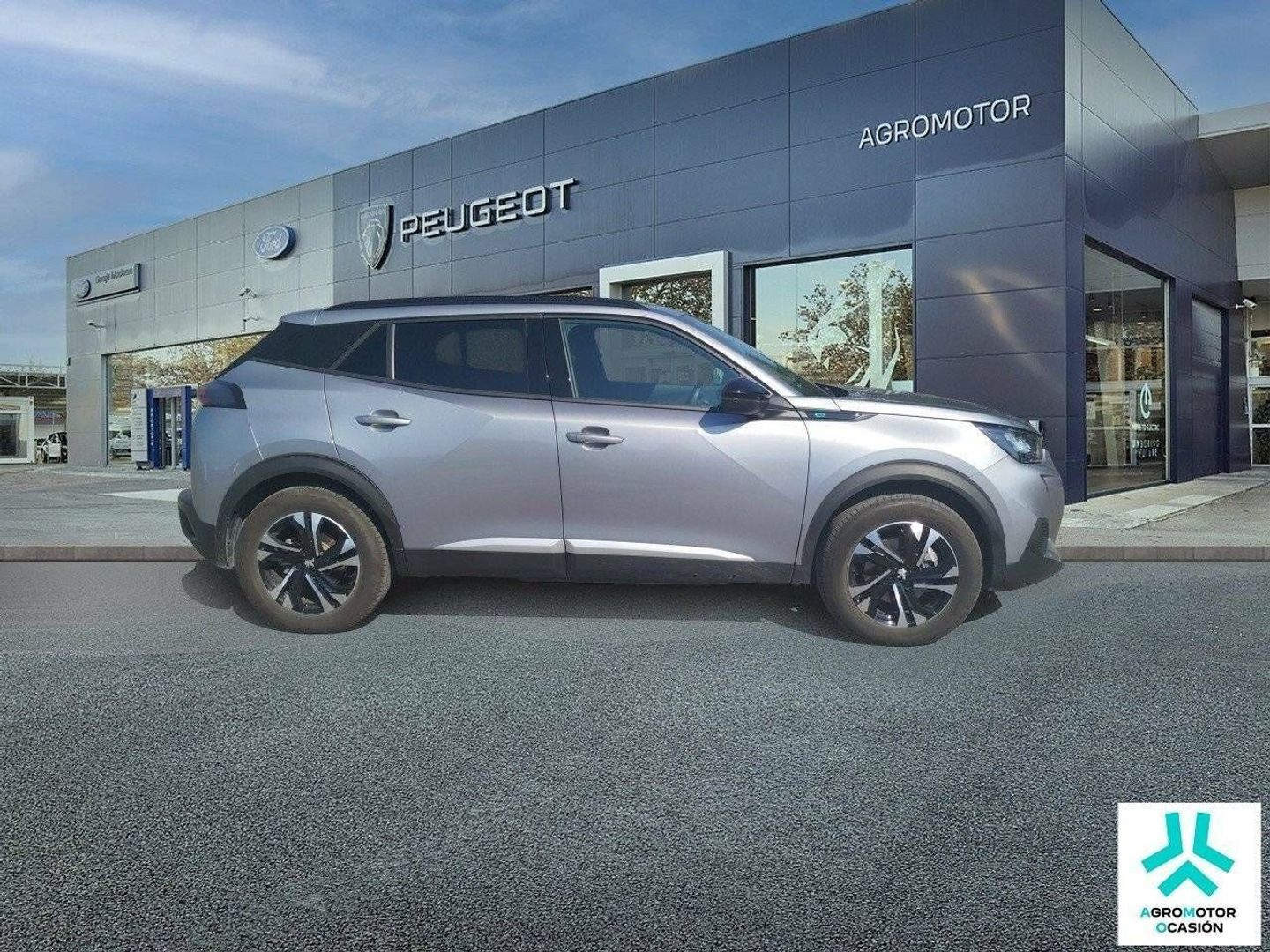 Peugeot e-2008 Eléctrico Allure 100 kW (136 CV)