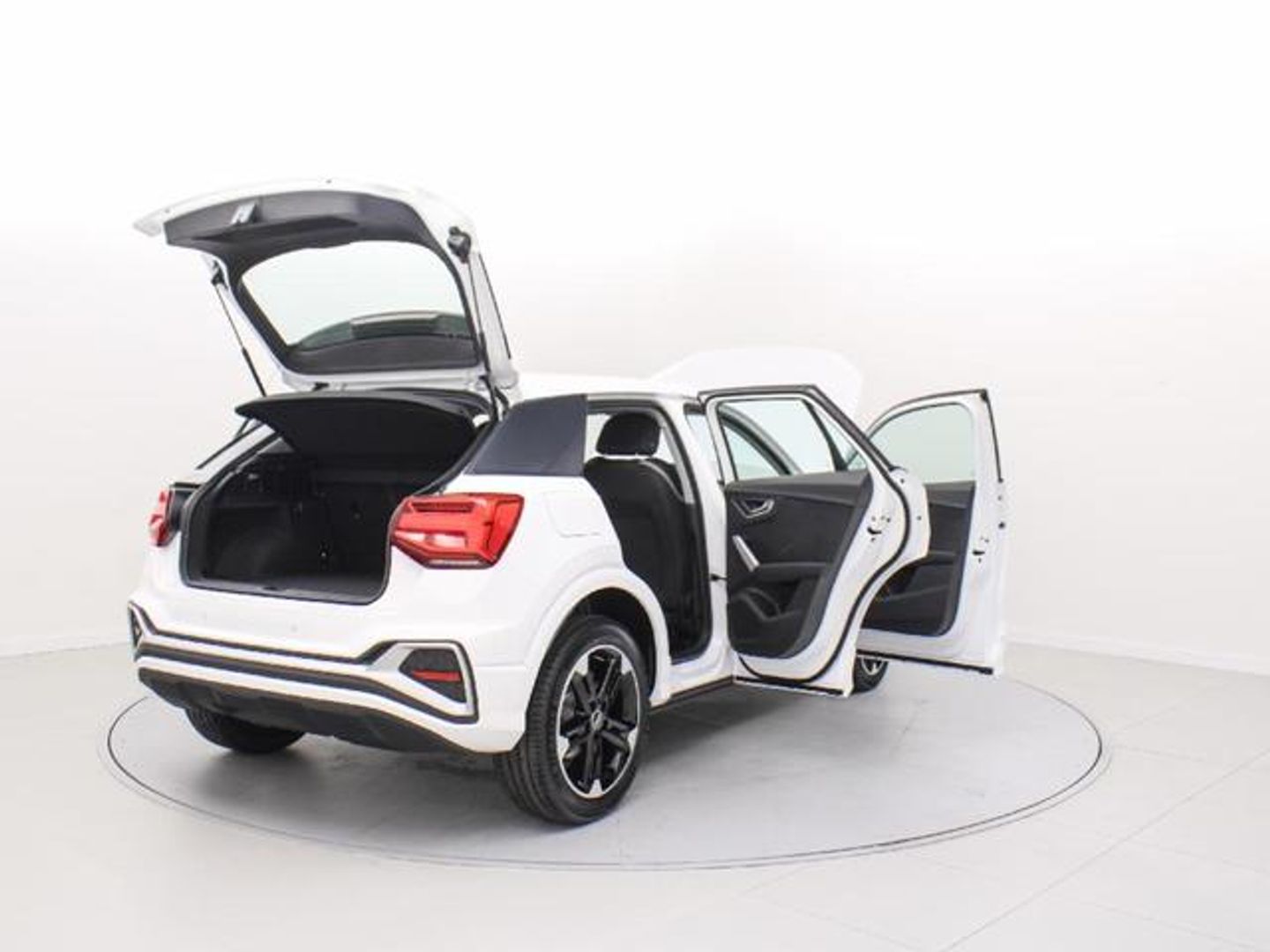 Audi Q2 S line 35 TFSI 110 kW (150 CV) S tronic