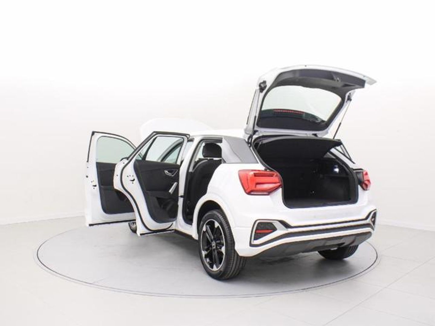 Audi Q2 S line 35 TFSI 110 kW (150 CV) S tronic