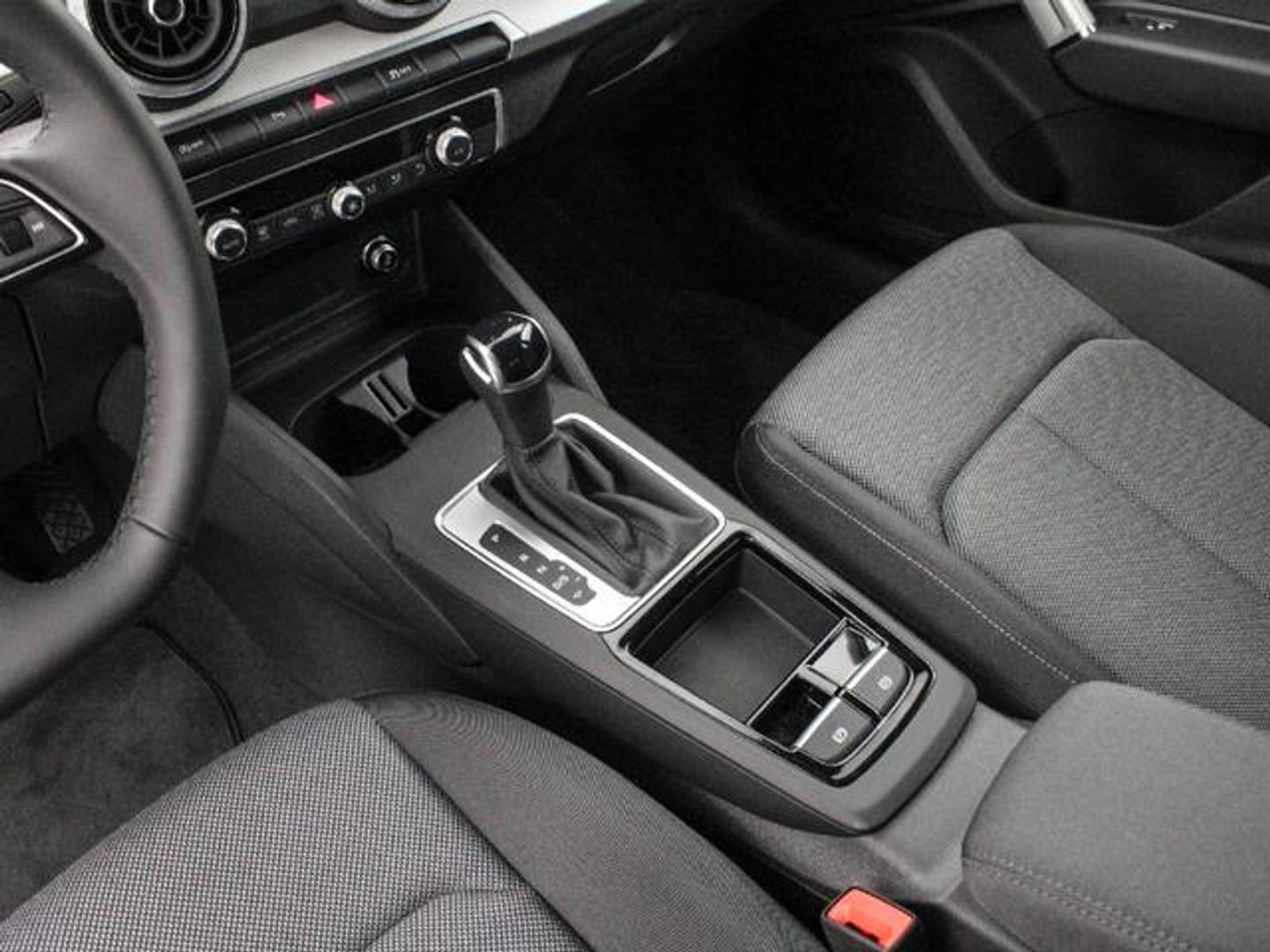 Audi Q2 S line 35 TFSI 110 kW (150 CV) S tronic