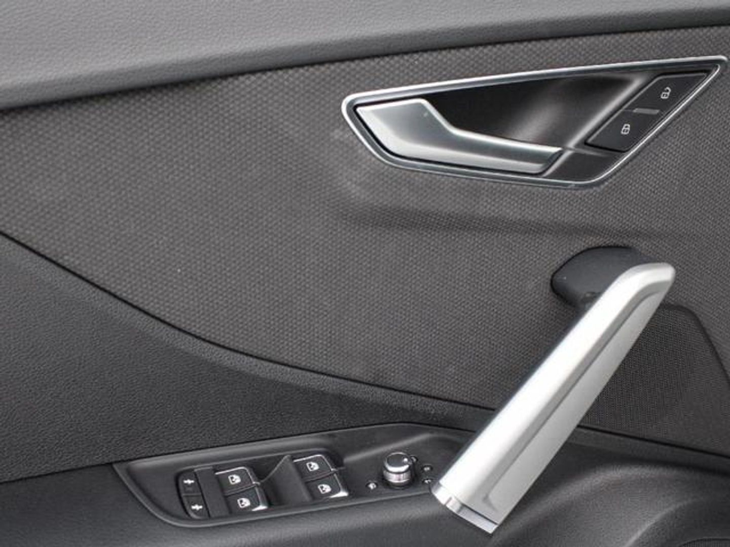 Audi Q2 S line 35 TFSI 110 kW (150 CV) S tronic