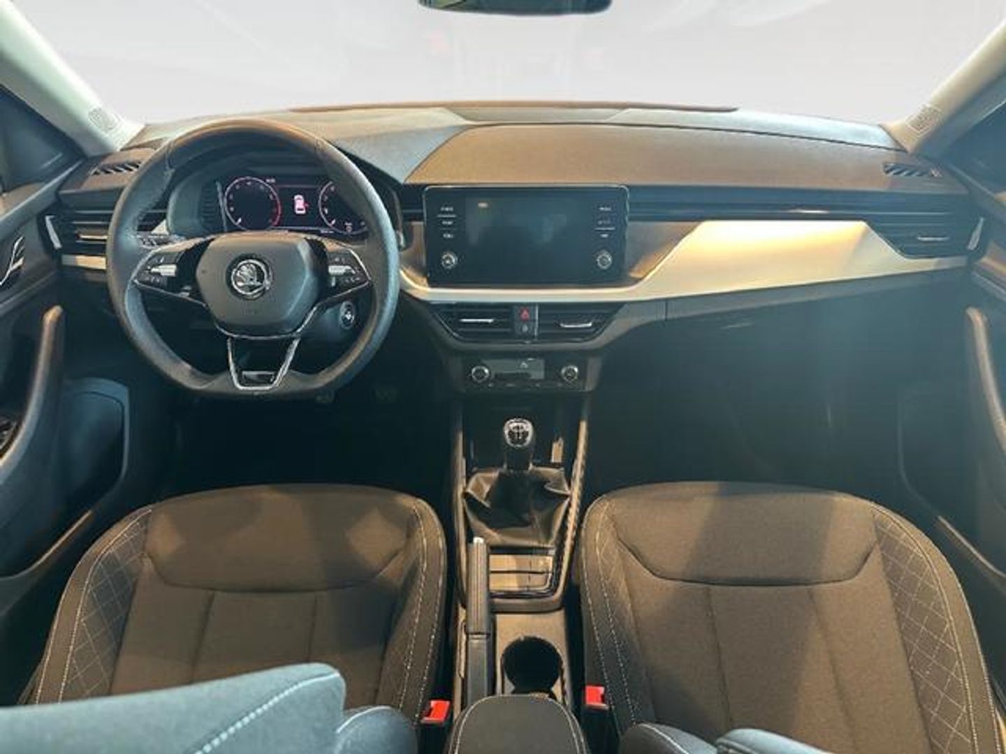 Skoda Kamiq 1.0 TSI Ambition 70 kW (95 CV)