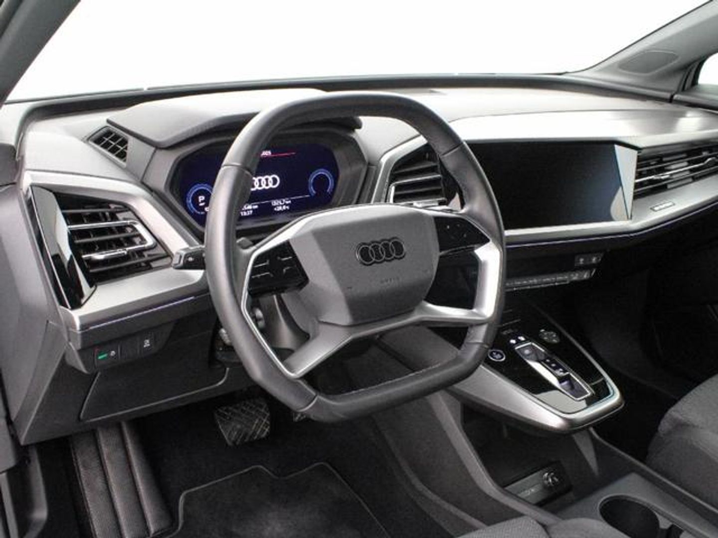 Audi Q4 e-tron Advanced 40 e-tron 150 kW (204 CV)