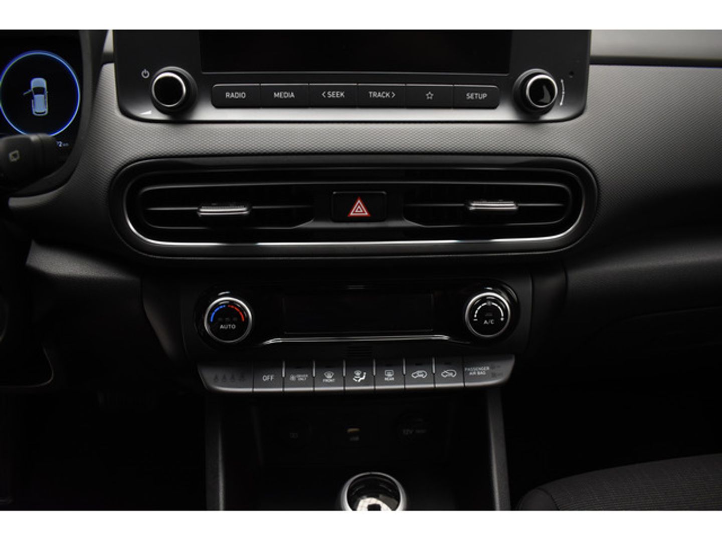 Hyundai Kona 1.6 GDI HEV Maxx DCT 104 kW (141 CV)