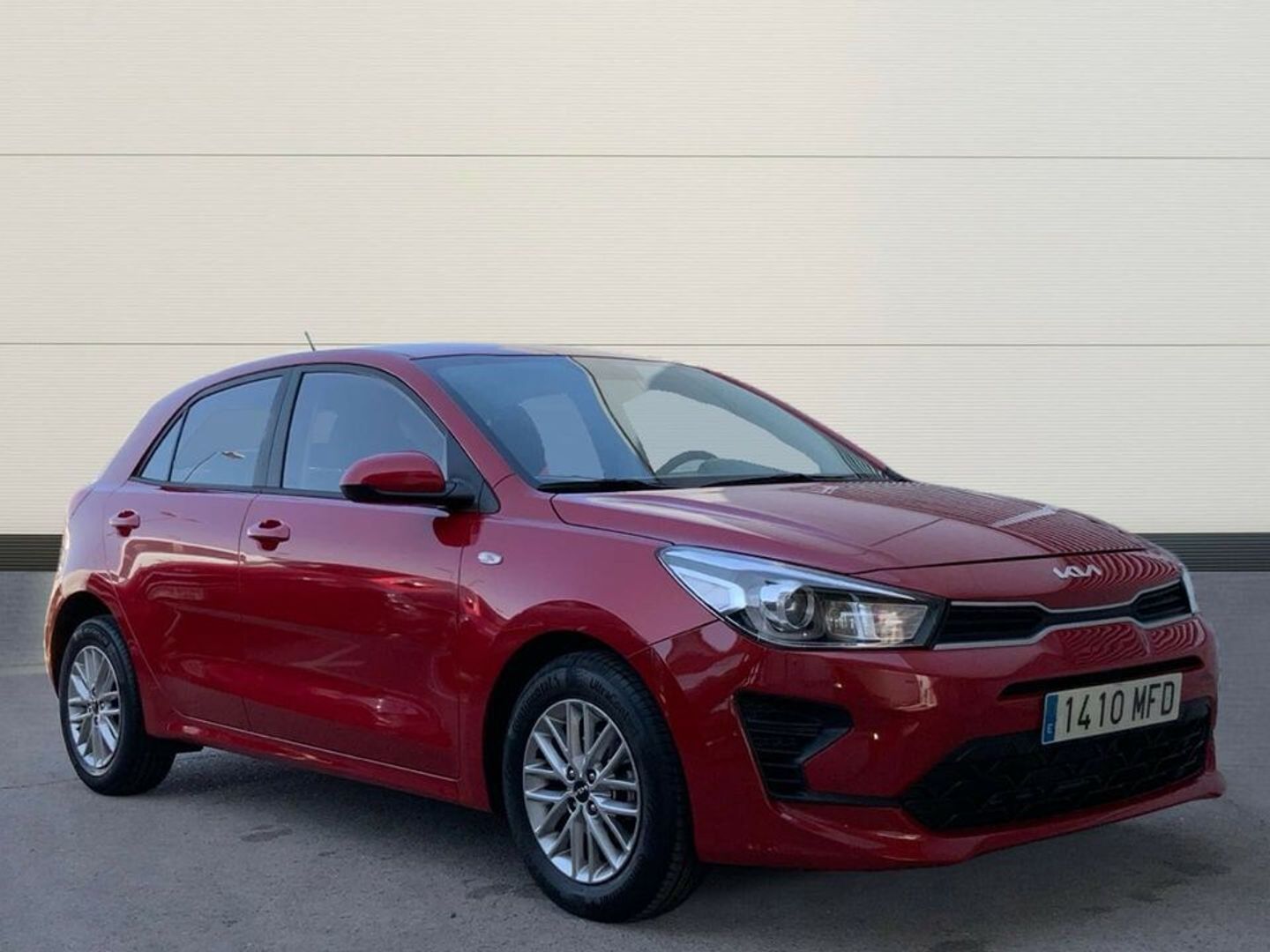Kia Rio 1.2 DPi Concept 62 kW (84 CV) Rojo Compact