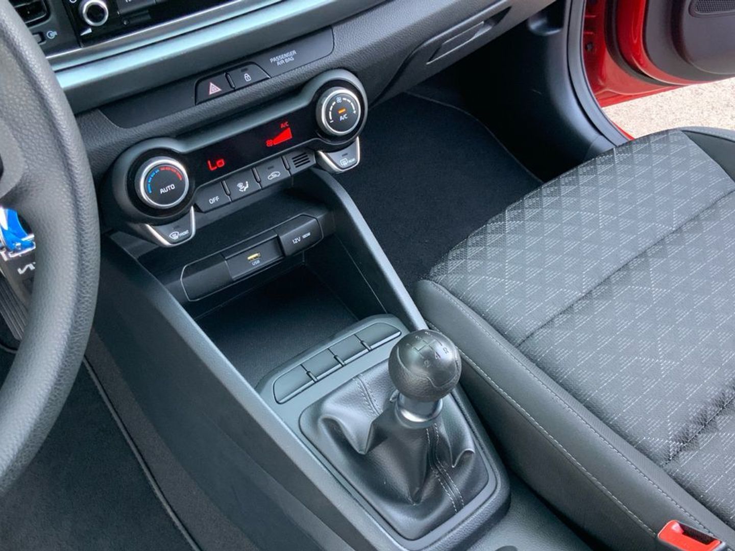 Kia Rio 1.2 DPi Concept 62 kW (84 CV)