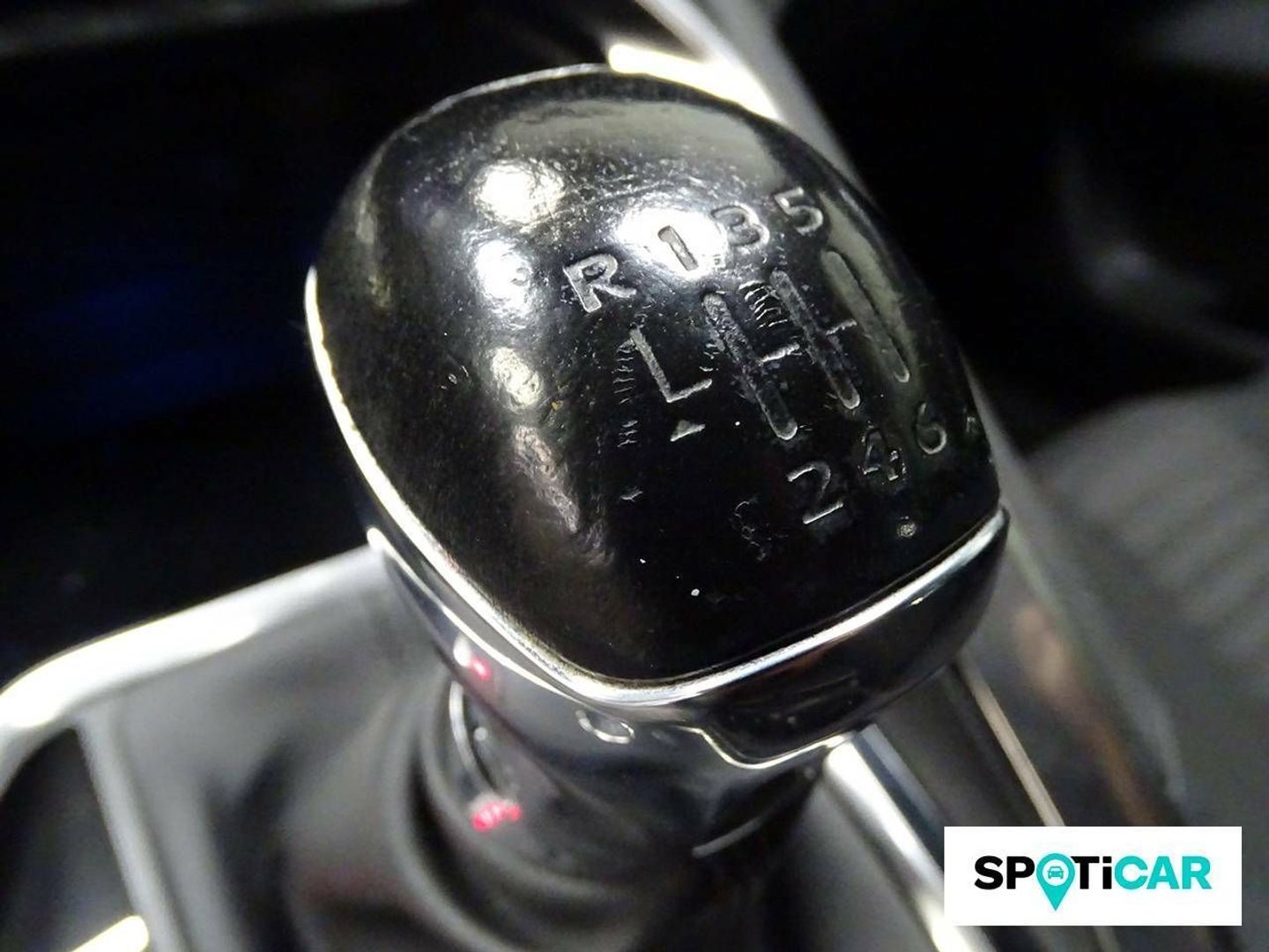 Peugeot 3008 PureTech 130 S&S Active Pack 96 kW (130 CV)