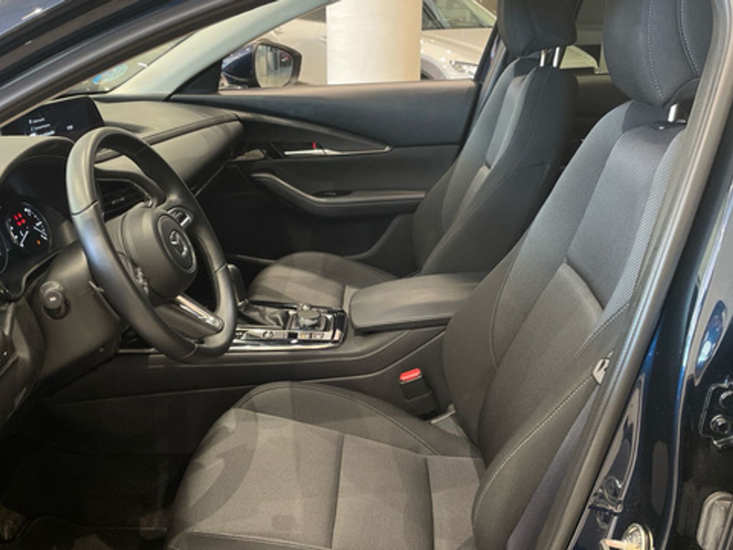 Mazda CX-30 2.0 Skyactiv-X Zenith AWD AT 137 kW (186 CV)