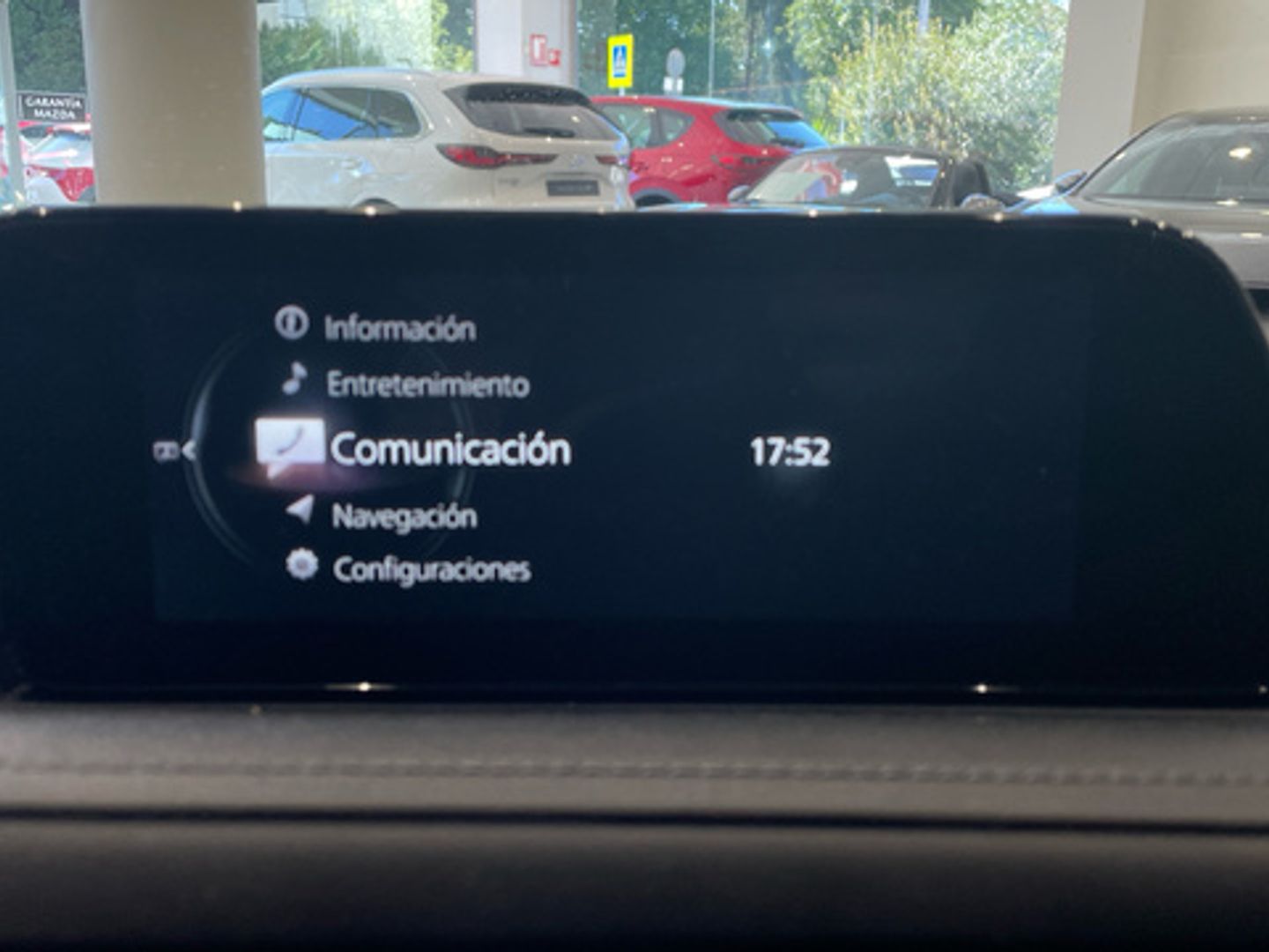 Mazda CX-30 2.0 Skyactiv-X Zenith AWD AT 137 kW (186 CV)