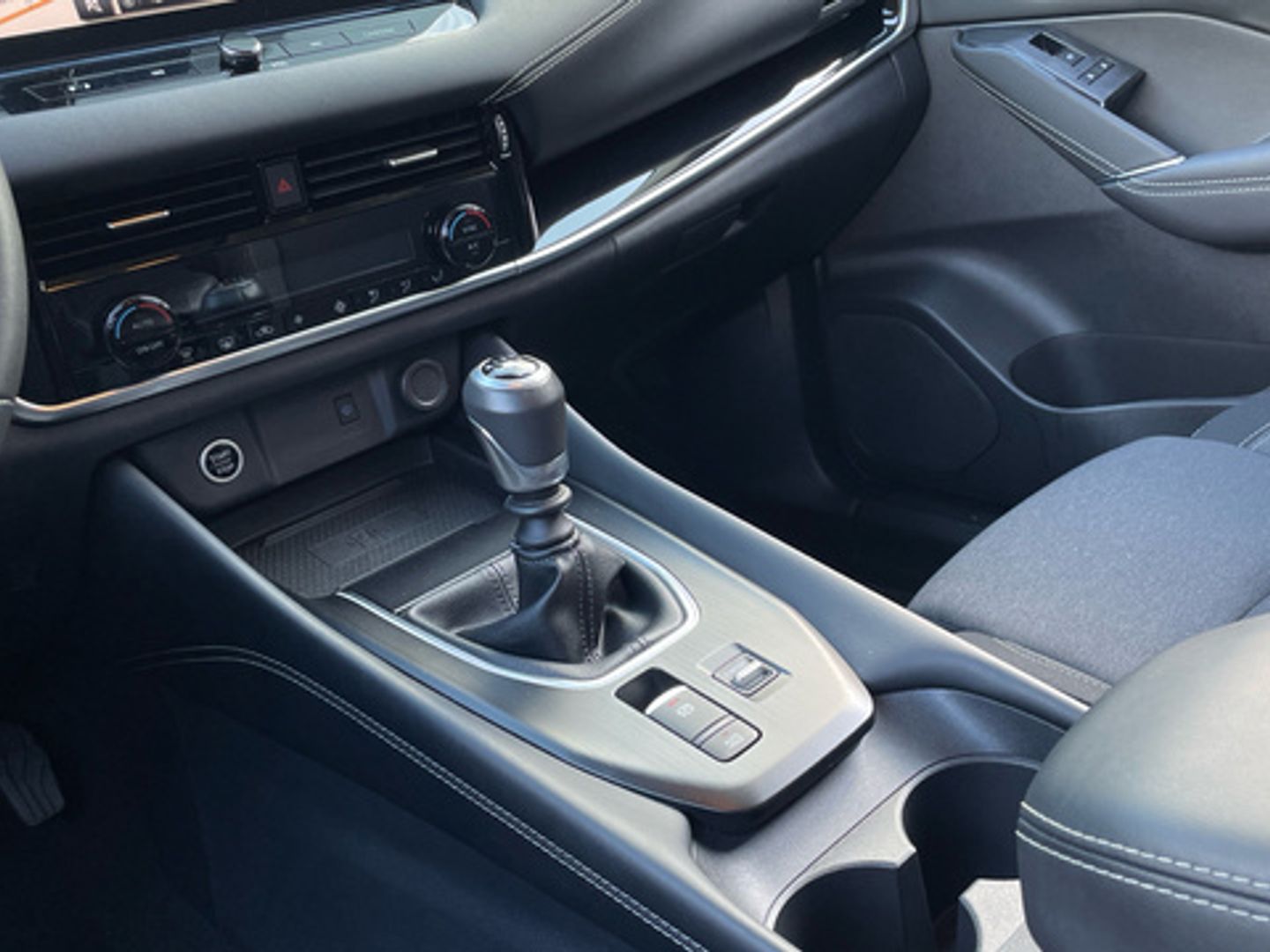 Nissan Qashqai DIG-T 140 mHEV N-Connecta 4x2 103 kW (140 CV)