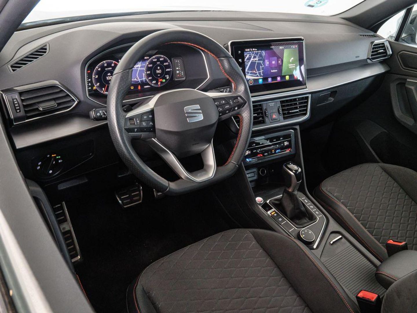 SEAT Tarraco 1.5 TSI S&S FR Edition DSG 110 kW (150 CV) Gris All Terrain / Pick-up