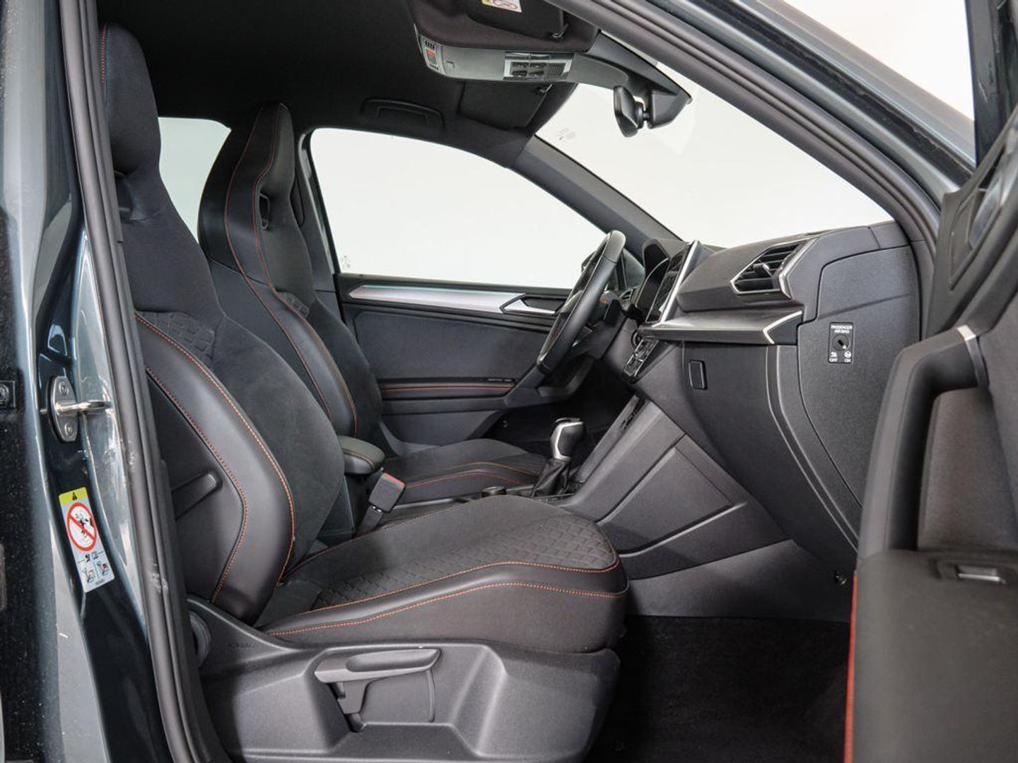 SEAT Tarraco 1.5 TSI S&S FR Edition DSG 110 kW (150 CV) Gris All Terrain / Pick-up