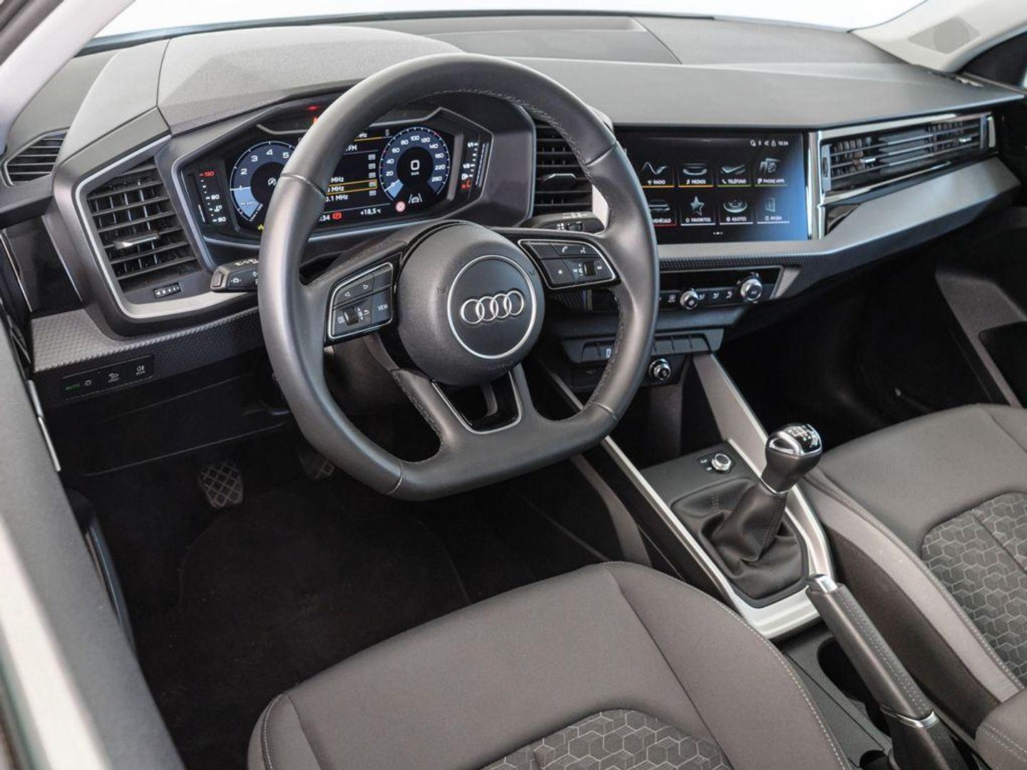 Audi A1 Sportback Adrenalin Black edition 30 TFSI 85 kW (116 CV)