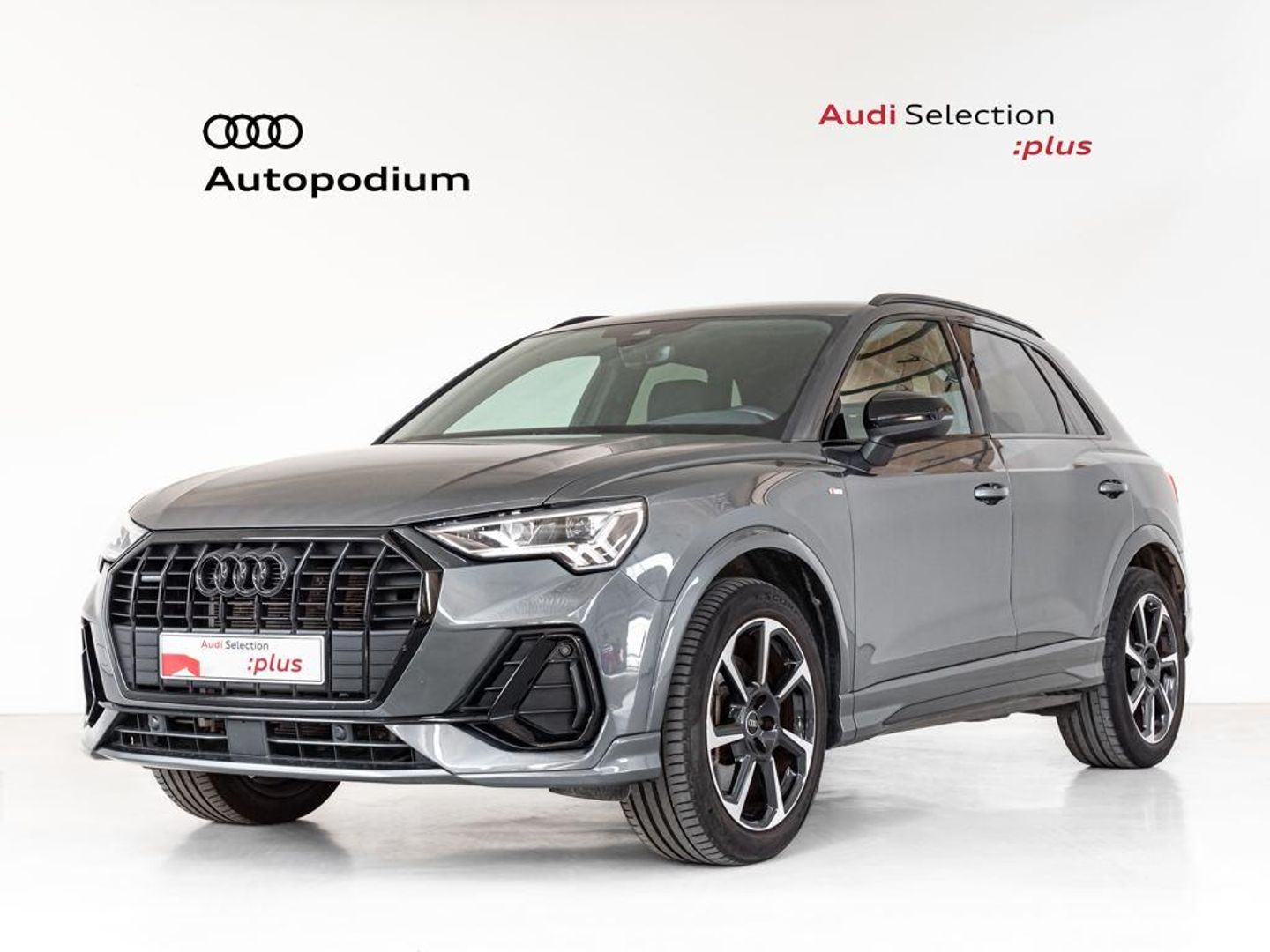 Audi Q3 Black line 40 TFSI quattro 140 kW (190 CV) S tronic Gris SUV