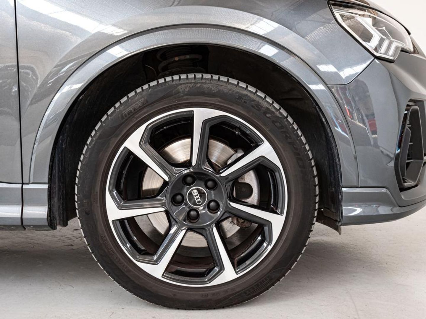 Audi Q3 Black line 40 TFSI quattro 140 kW (190 CV) S tronic