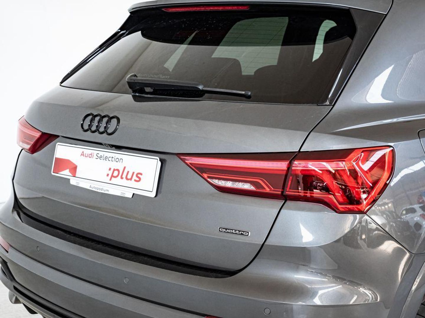 Audi Q3 Black line 40 TFSI quattro 140 kW (190 CV) S tronic