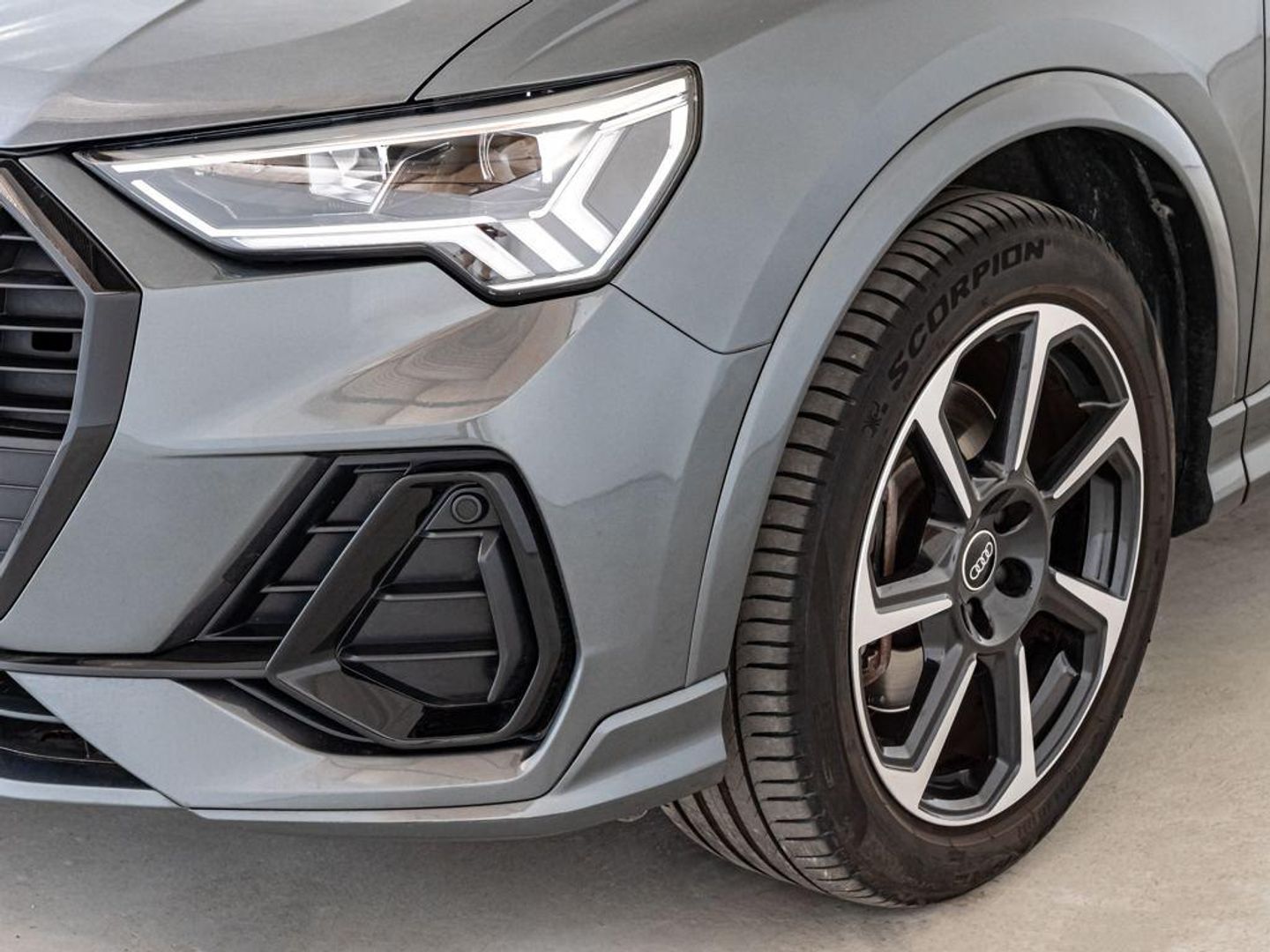 Audi Q3 Black line 40 TFSI quattro 140 kW (190 CV) S tronic
