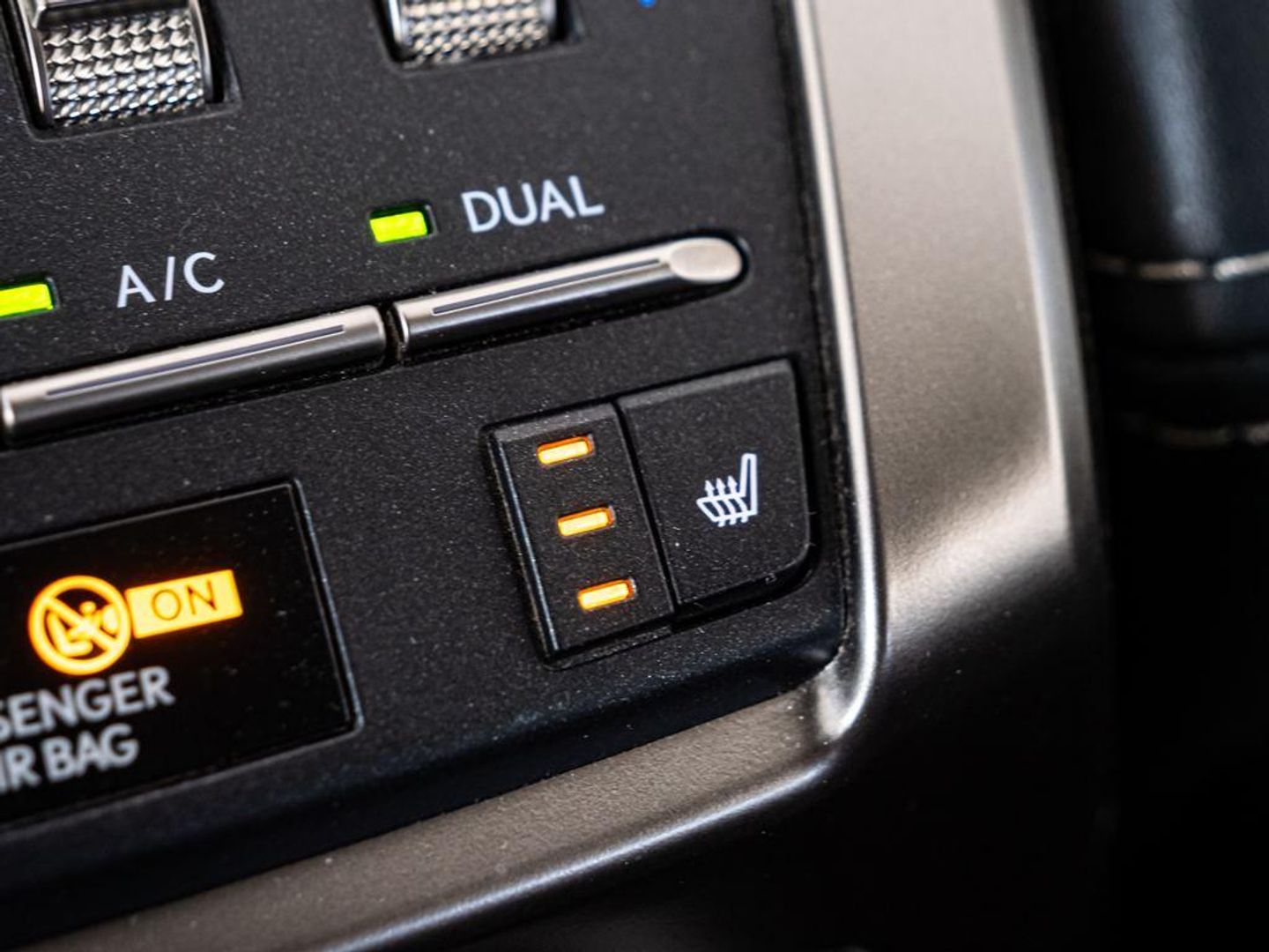 Lexus NX NX 300h Premium 2WD 145 kW (197 CV)