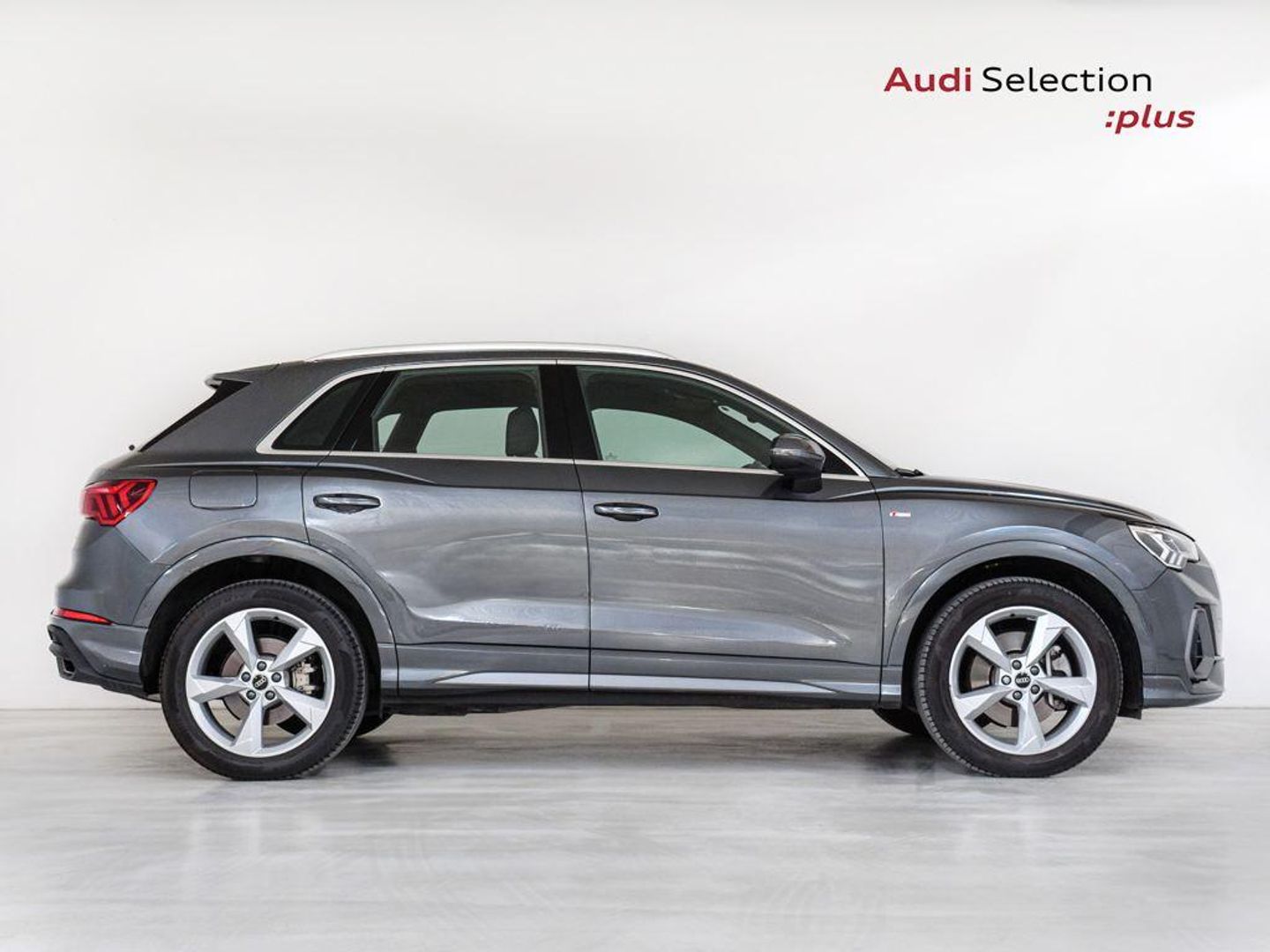 Audi Q3 TFSIe S line 45 TFSI e 180 kW (245 CV) S tronic
